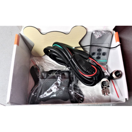 Kit support de plaque d'immatriculation avec caméra de recul et moniteur 7"
