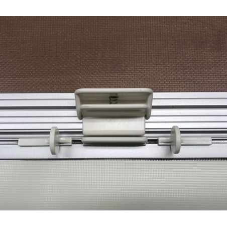 Moustiquaire occultante type GM de 40 à 90 cm avec armature