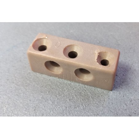 Set of 10 furniture fixings 5 holes light brown FAP