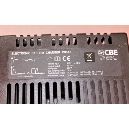 CBE CB516-3 - Carica Batterie Switching  - 12V-16A - 321517