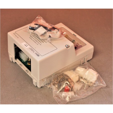 PANNEAU DE DISTRIBUTION UTILISATEUR DS300-ST CBE 12V AVEC FUSIBLES - 209000