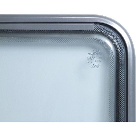4.25 Fenêtre polyplastique 1200x300 avec cadre