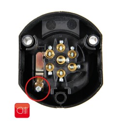 7-pin socket + rear fog light contact