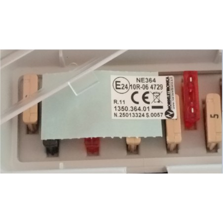 FUSE HOLDER PANEL W/BDS NE364 TRIGANO 1350.364.01