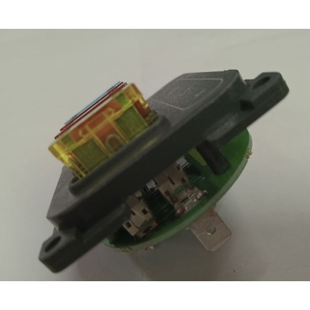 Graues CBE 4-Sicherung 12-V-Unterputz-Sicherungshaltermodul