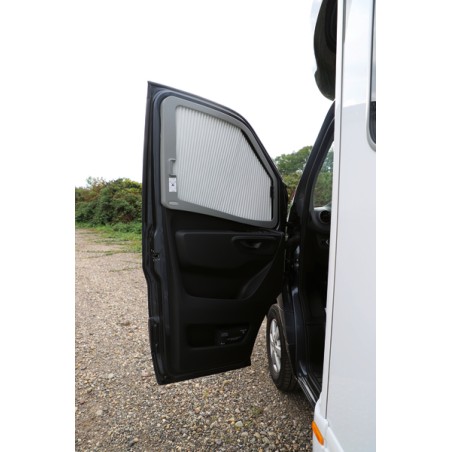 PAR de persianas laterales de la cabina REMIS IV 2019 - Mercedes Benz Sprinter gris sin manilla de acceso