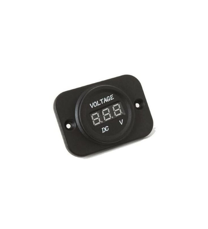 BUILT-IN DIGITAL 8 / 32V VOLTMETER