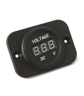 BUILT-IN DIGITAL 8 / 32V VOLTMETER